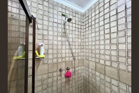 Casa à venda com 220m², 3 quartos e 2 vagas Casa à venda com 220m², 3 quartos e 2 vagasBanheiro da Suíte 2