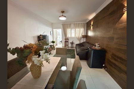 Sala de casa à venda com 3 quartos, 220m² em Picanço, Guarulhos