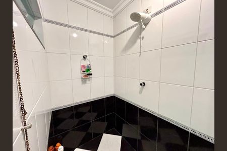 Casa à venda com 220m², 3 quartos e 2 vagas Casa à venda com 220m², 3 quartos e 2 vagasBanheiro da Suíte 3