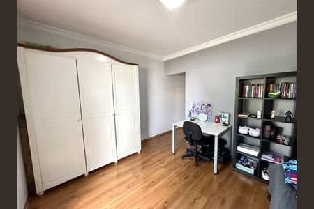 Casa à venda com 220m², 3 quartos e 2 vagas Casa à venda com 220m², 3 quartos e 2 vagasQuarto Suíte 3