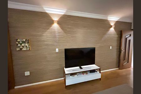 Casa à venda com 220m², 3 quartos e 2 vagas Casa à venda com 220m², 3 quartos e 2 vagasSala 1