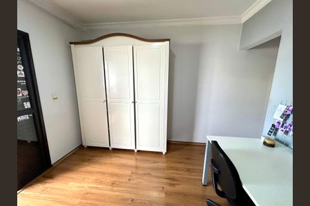 Casa à venda com 220m², 3 quartos e 2 vagas Casa à venda com 220m², 3 quartos e 2 vagasQuarto Suíte 3