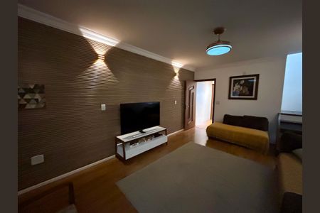 Casa à venda com 220m², 3 quartos e 2 vagas Casa à venda com 220m², 3 quartos e 2 vagasSala 1