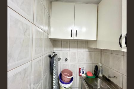 Casa à venda com 220m², 3 quartos e 2 vagas Casa à venda com 220m², 3 quartos e 2 vagasÁrea de Serviço