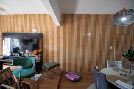 Apartamento à venda com 88m², 2 quartos e sem vagaSalas