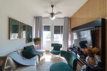 Apartamento à venda com 88m², 2 quartos e sem vagaSalas