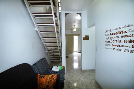 Casa à venda com 280m², 5 quartos e 3 vagasSala