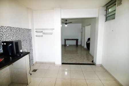 Casa à venda com 280m², 5 quartos e 3 vagasCozinha