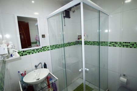 Casa à venda com 280m², 5 quartos e 3 vagasBanheiro da Suíte 4 - Anexo