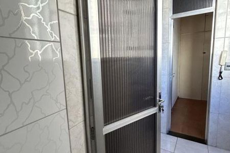 Apartamento para alugar com 68m², 3 quartos e sem vaga