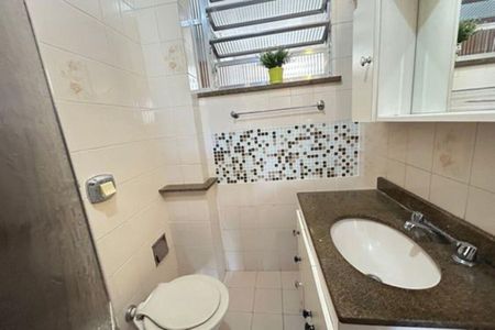 Apartamento para alugar com 68m², 3 quartos e sem vaga