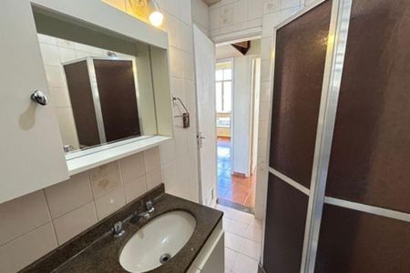 Apartamento para alugar com 68m², 3 quartos e sem vaga