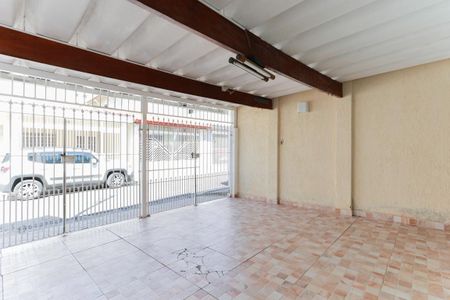 Casa para alugar com 105m², 2 quartos e 2 vagas Casa para alugar com 105m², 2 quartos e 2 vagasGaragem