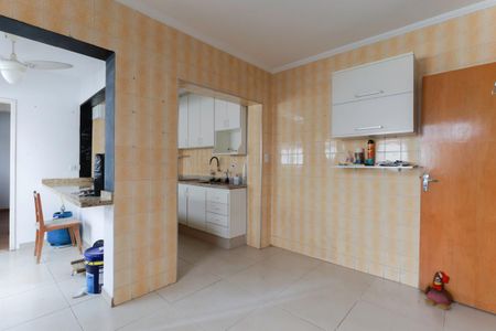 Casa para alugar com 105m², 2 quartos e 2 vagas Casa para alugar com 105m², 2 quartos e 2 vagasCopa e cozinha