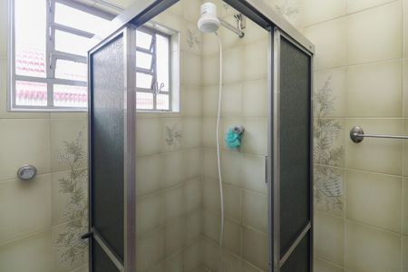 Casa à venda com 190m², 3 quartos e 2 vagasBanheiro