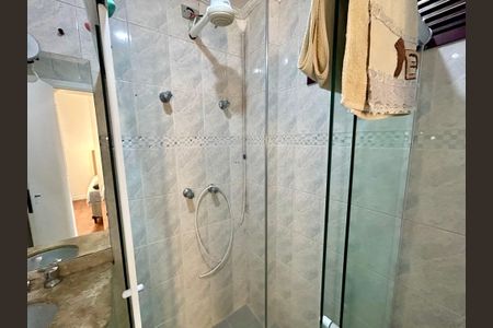 Apartamento à venda com 258m², 3 quartos e 2 vagasBanheiro da Suíte 2