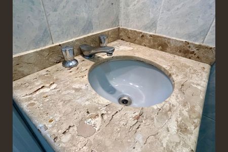 Apartamento à venda com 258m², 3 quartos e 2 vagasBanheiro da Suíte 1