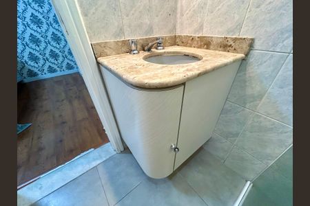 Apartamento à venda com 258m², 3 quartos e 2 vagasBanheiro da Suíte 1