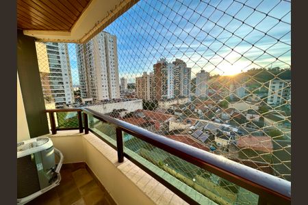 Apartamento à venda com 258m², 3 quartos e 2 vagasVaranda da Suíte 2