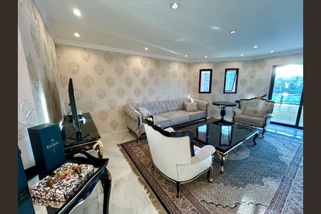 Apartamento à venda com 258m², 3 quartos e 2 vagasSala