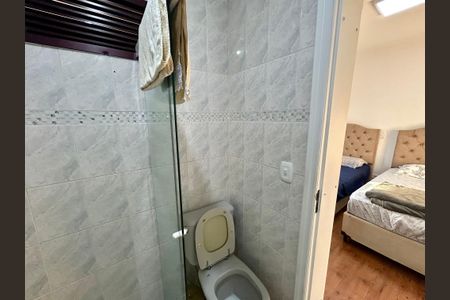 Apartamento à venda com 258m², 3 quartos e 2 vagasBanheiro da Suíte 2