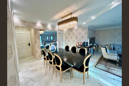 Apartamento à venda com 258m², 3 quartos e 2 vagasSala