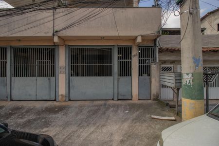 Casa para alugar com 55m², 1 quarto e sem vaga Casa para alugar com 55m², 1 quarto e sem vagaFachada