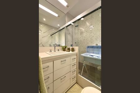 Apartamento à venda com 107m², 2 quartos e 1 vaga