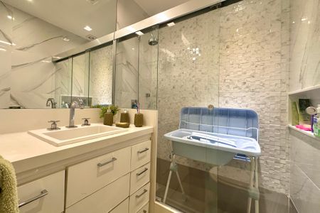 Apartamento à venda com 107m², 2 quartos e 1 vaga