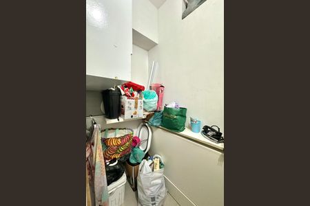 Apartamento à venda com 107m², 2 quartos e 1 vaga