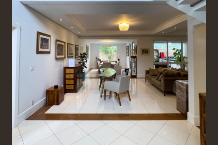 Casa de condomínio à venda com 460m², 4 quartos e 3 vagas Casa de condomínio à venda com 460m², 4 quartos e 3 vagasFoto 05