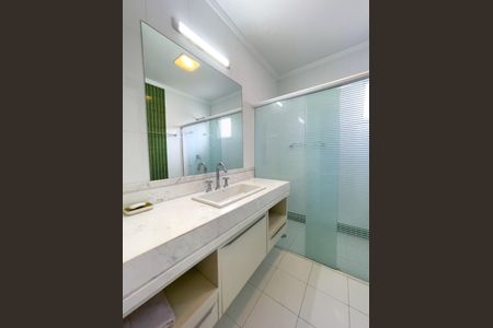 Casa de condomínio à venda com 460m², 4 quartos e 3 vagas Casa de condomínio à venda com 460m², 4 quartos e 3 vagasFoto 31