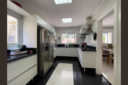 Casa de condomínio à venda com 460m², 4 quartos e 3 vagas Casa de condomínio à venda com 460m², 4 quartos e 3 vagasFoto 10