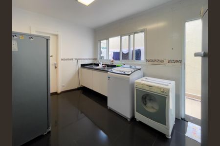 Casa de condomínio à venda com 460m², 4 quartos e 3 vagas Casa de condomínio à venda com 460m², 4 quartos e 3 vagasFoto 12