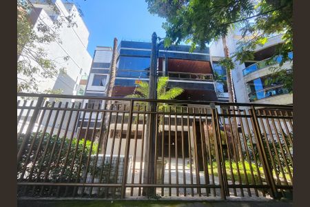 Apartamento para alugar com 360m², 4 quartos e 3 vagasFachada