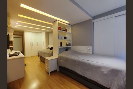 Apartamento para alugar com 360m², 4 quartos e 3 vagasSuíte 2