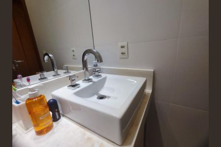 Apartamento para alugar com 360m², 4 quartos e 3 vagasBanheiro da Suíte 2