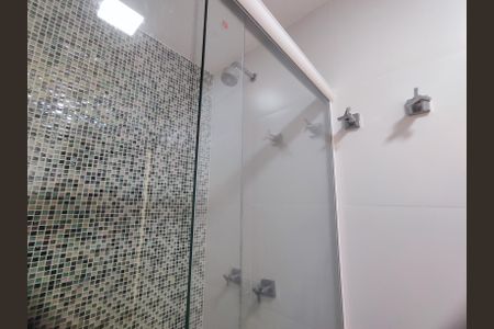 Apartamento para alugar com 360m², 4 quartos e 3 vagasBanheiro Social