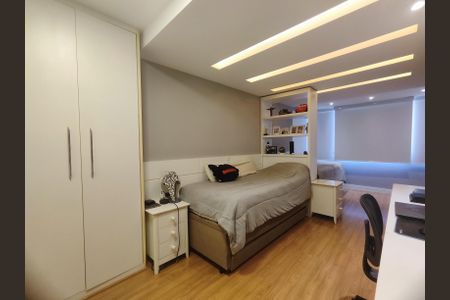 Apartamento para alugar com 360m², 4 quartos e 3 vagasSuíte 2