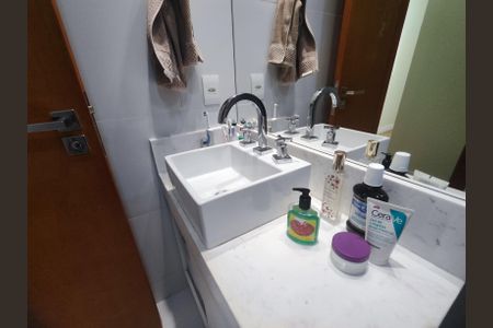 Apartamento para alugar com 360m², 4 quartos e 3 vagasBanheiro Social