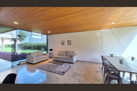 Apartamento à venda com 172m², 3 quartos e 3 vagasSalão de festas 