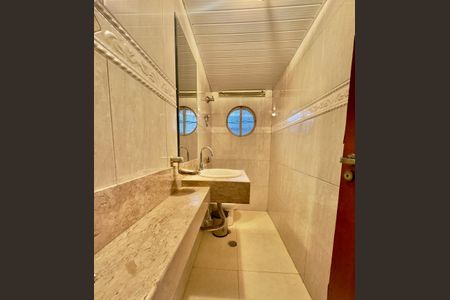 Casa para alugar com 445m², 4 quartos e 2 vagas