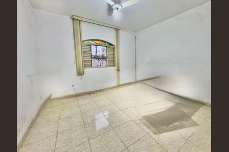 Casa para alugar com 445m², 4 quartos e 2 vagas