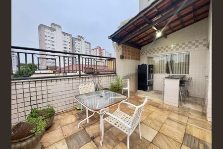 Casa para alugar com 445m², 4 quartos e 2 vagas
