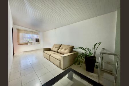 Casa para alugar com 445m², 4 quartos e 2 vagas