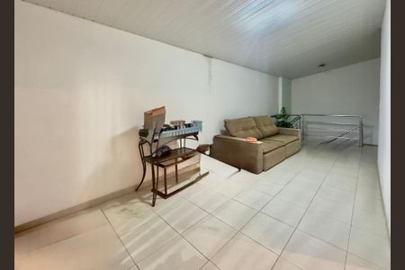 Casa para alugar com 445m², 4 quartos e 2 vagas