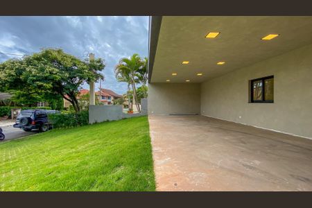 Casa de condomínio à venda com 363m², 4 quartos e 5 vagas Casa de condomínio à venda com 363m², 4 quartos e 5 vagasFoto 04