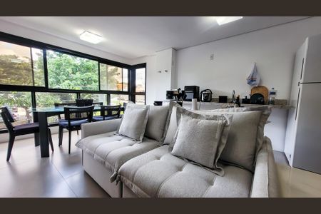 Apartamento à venda com 65m², 2 quartos e 2 vagasSala