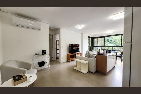 Sala de apartamento à venda com 2 quartos, 65m² em Nova Campinas, Campinas