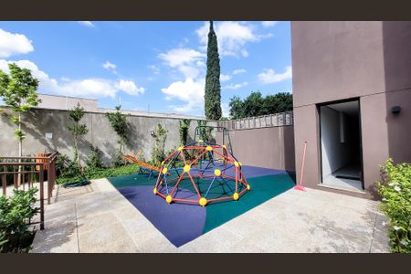 Apartamento à venda com 65m², 2 quartos e 2 vagasÁrea comum - Playground